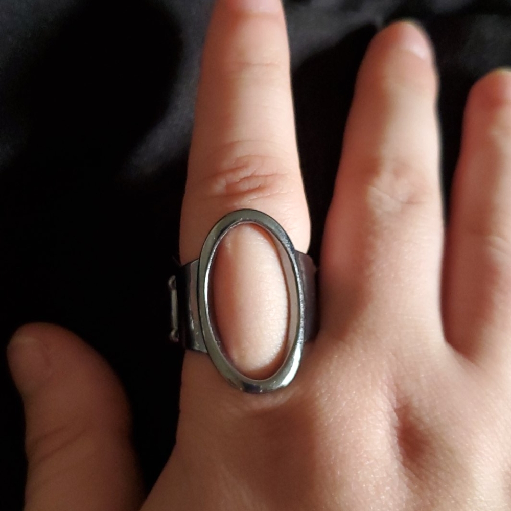 Womans ring.
